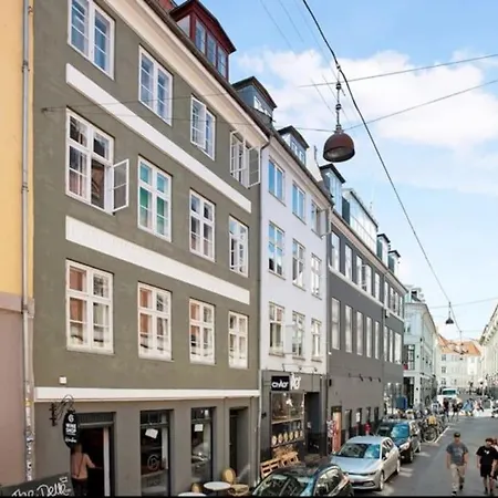 Beliggende, Plads Til 8 * Kodaň